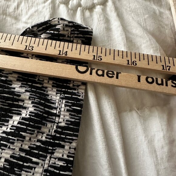 Catherines Womens Black White Zigzag 3/4 Sleeve Top Size 1X 18/20W Cotton Blend - Picture 9 of 9